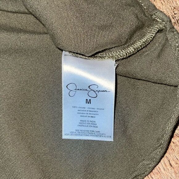 Jessica Simpson Burnt Olive Pearl Floral Embroidered Long Sleeve Button Down Top - Picture 12 of 15